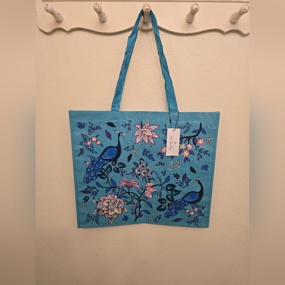 NWT Vera Bradley "Peacock Garden" Market Tote Bag - Picture 2 of 6